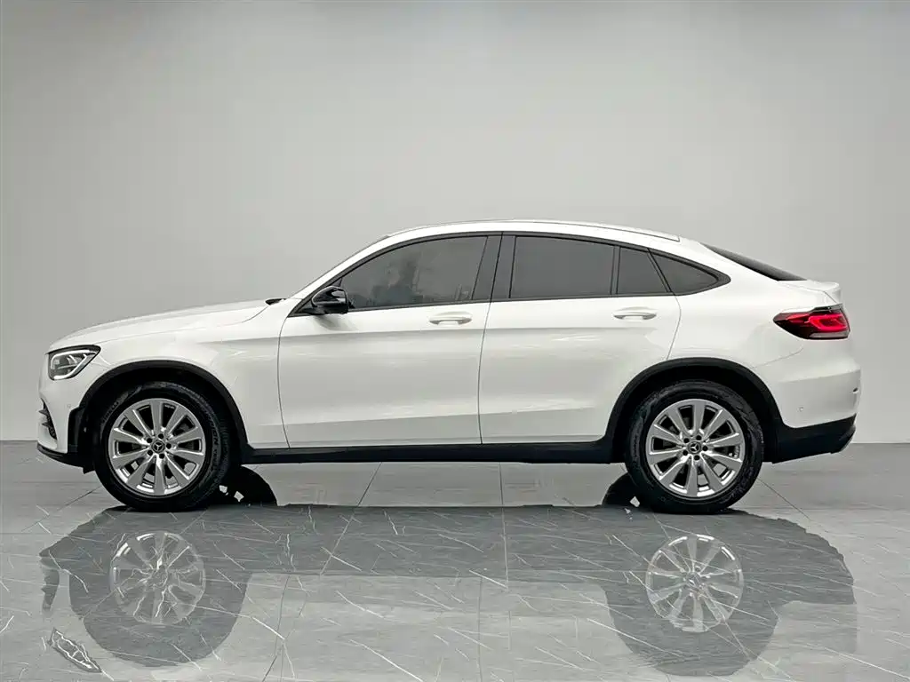 MERCEDES-BENZ GLC COUPE
