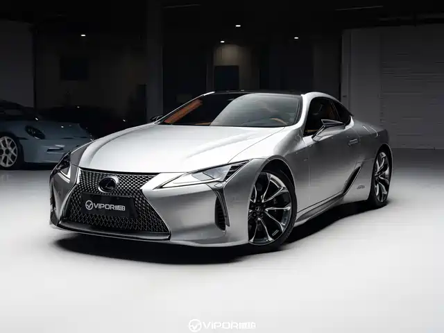 Lexus LC 2020 500h — фото 1