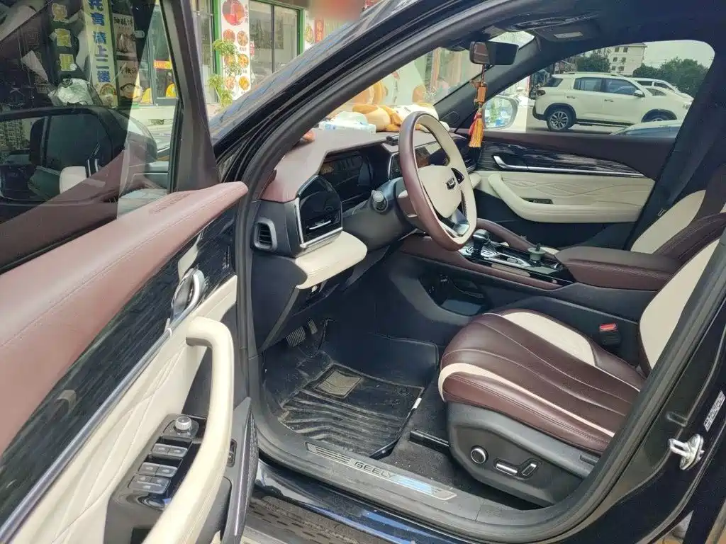 Geely Xingyue L — миниатюра 14