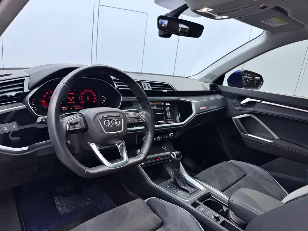 Audi Q3 2019 40 TFSI Fashion