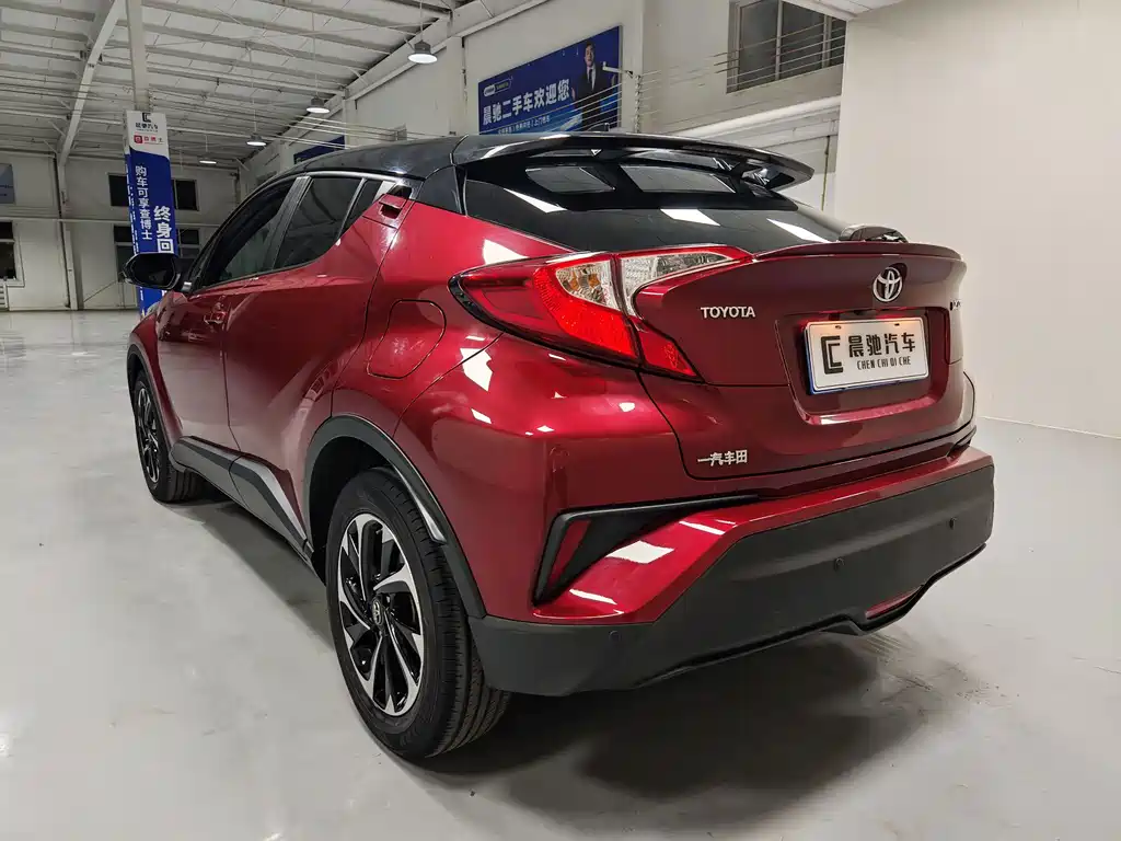 Toyota IZOA — миниатюра 6