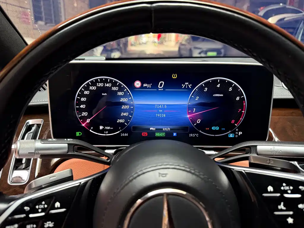 MERCEDES-BENZ MAYBACH S CLASS