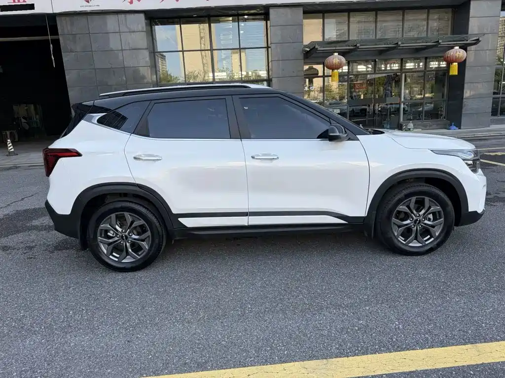 Kia Seltos — миниатюра 7