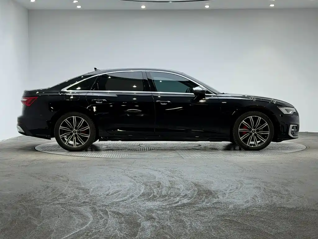 Audi A6L — миниатюра 5