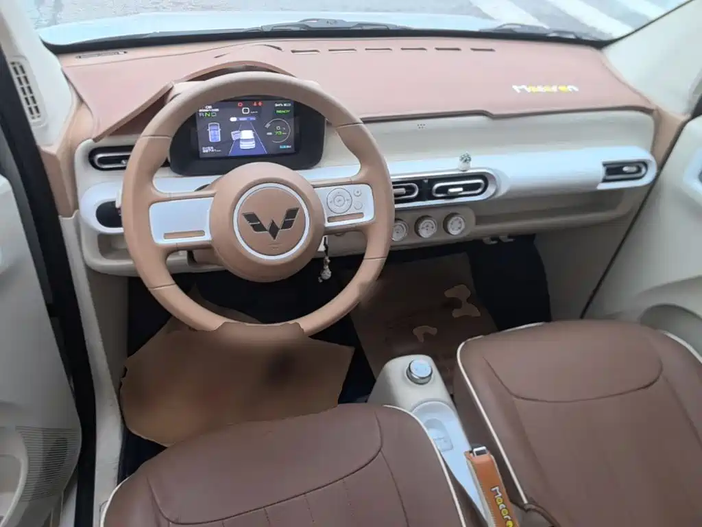 Wuling MINIEV — миниатюра 10