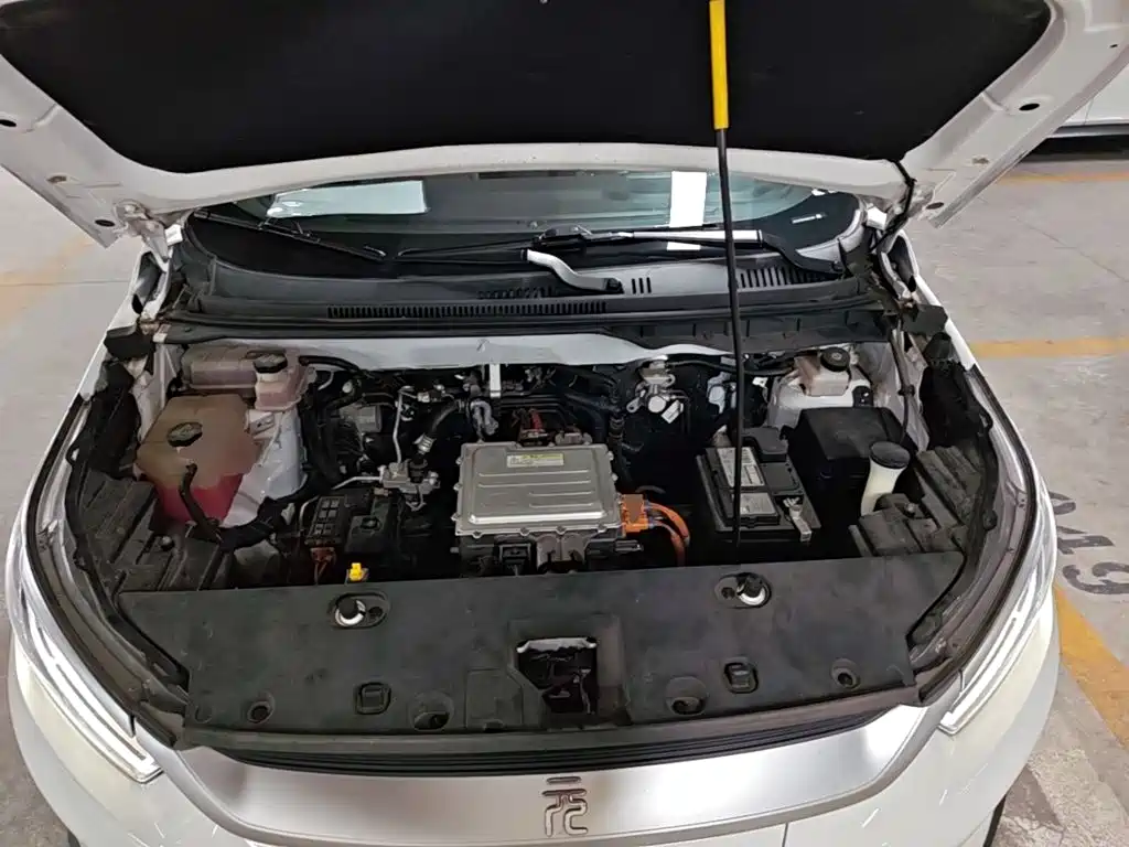 BYD Yuan Pro — миниатюра 20