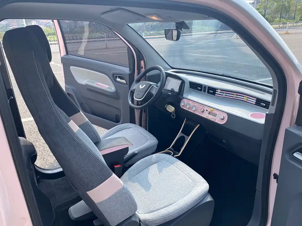 Wuling MINIEV — миниатюра 15