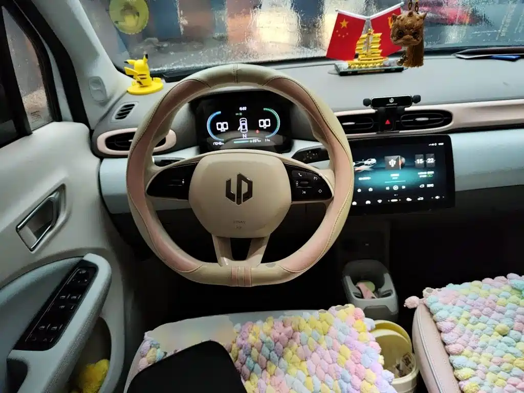 Leapmotor Leapmotor T03 — миниатюра 6