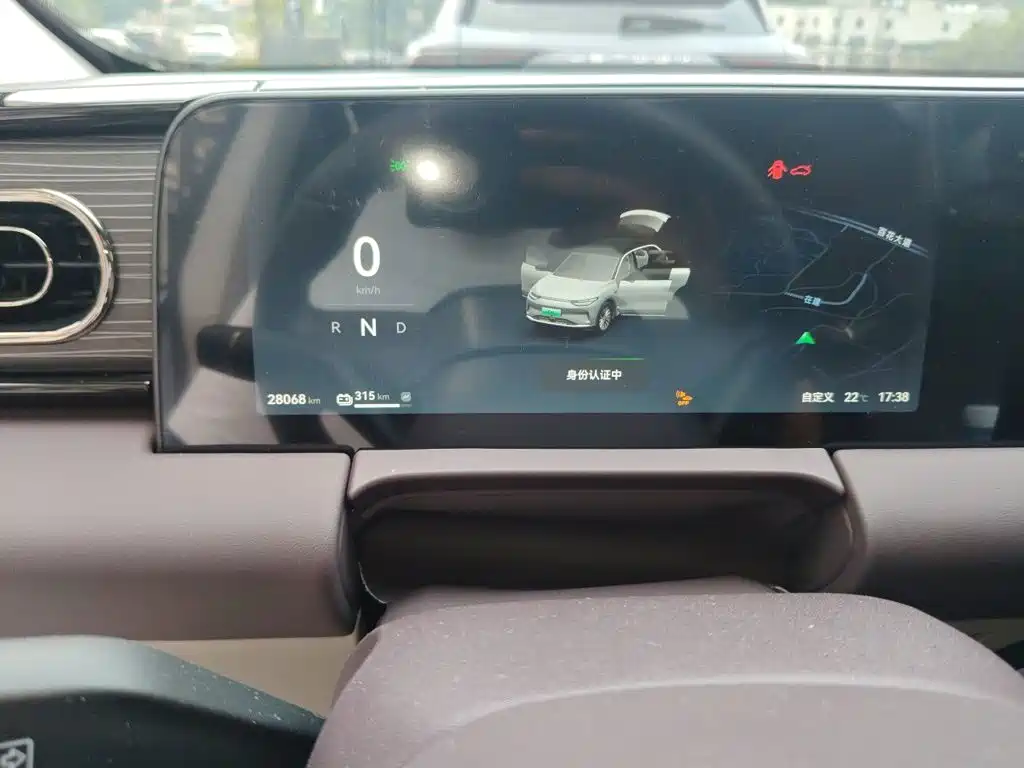 Leapmotor Leapmotor C11 — миниатюра 13