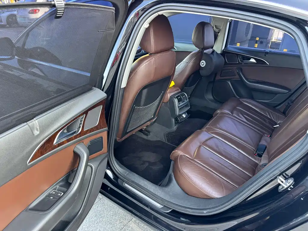 Audi A6L — миниатюра 10