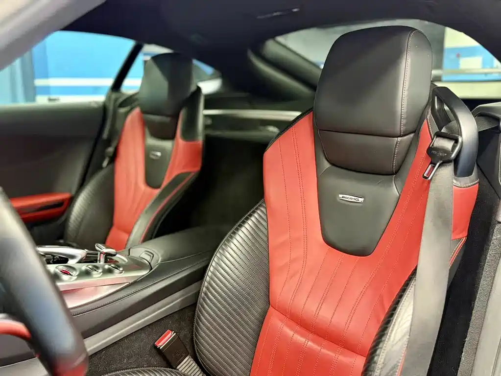 MERCEDES-BENZ AMG GT