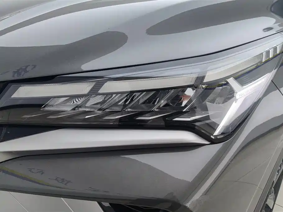 GEELY AUTOMOBILE BINYUE