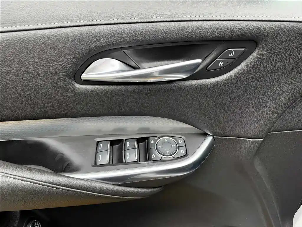 Cadillac XT4 — миниатюра 27
