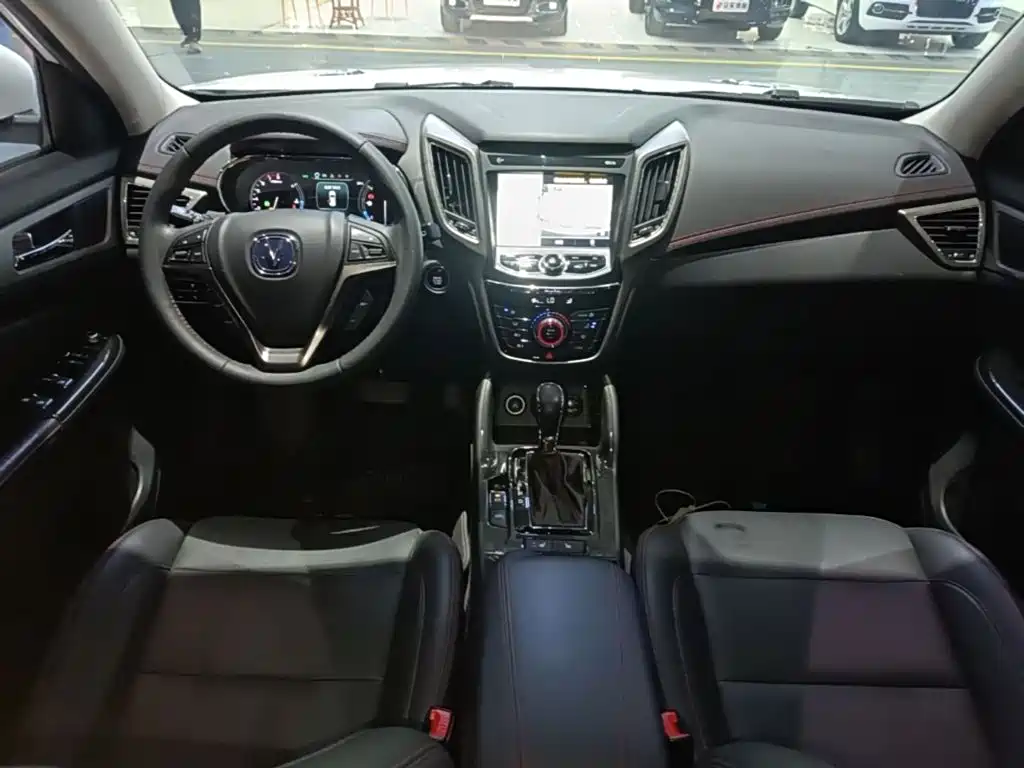 Changan CS75 — миниатюра 10