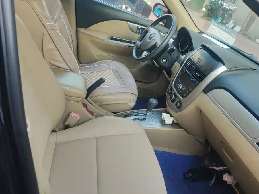 Buick Excelle — миниатюра 8