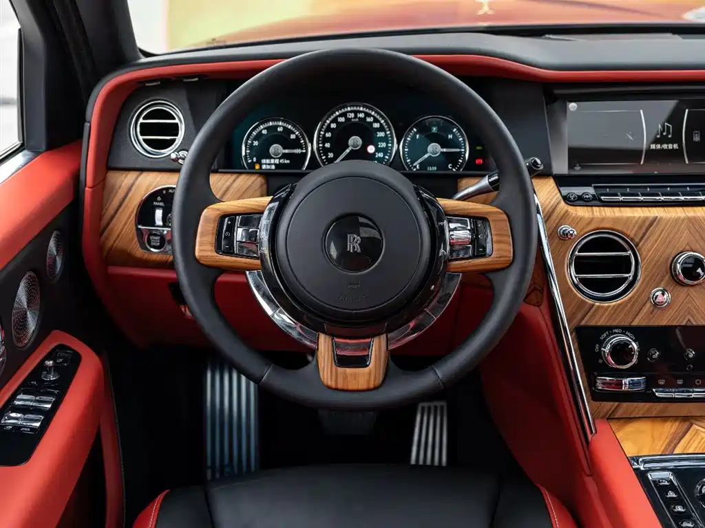 ROLLS-ROYCE CULLINAN