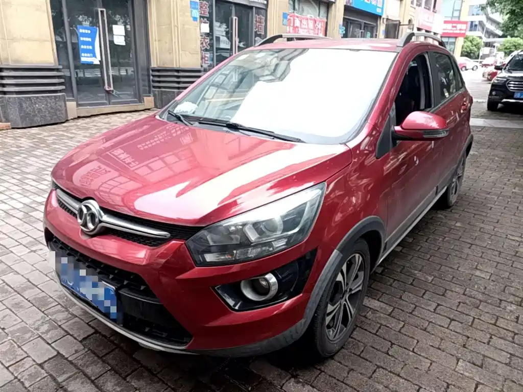 Купить BAIC Senova X25