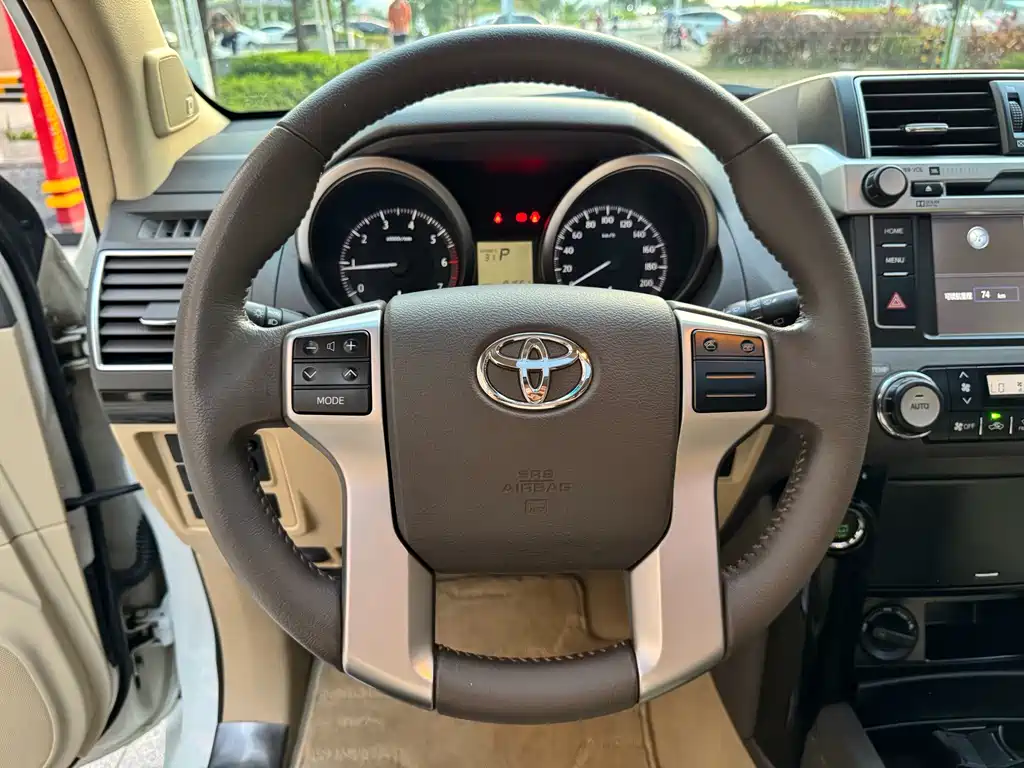 Toyota Prado — миниатюра 6