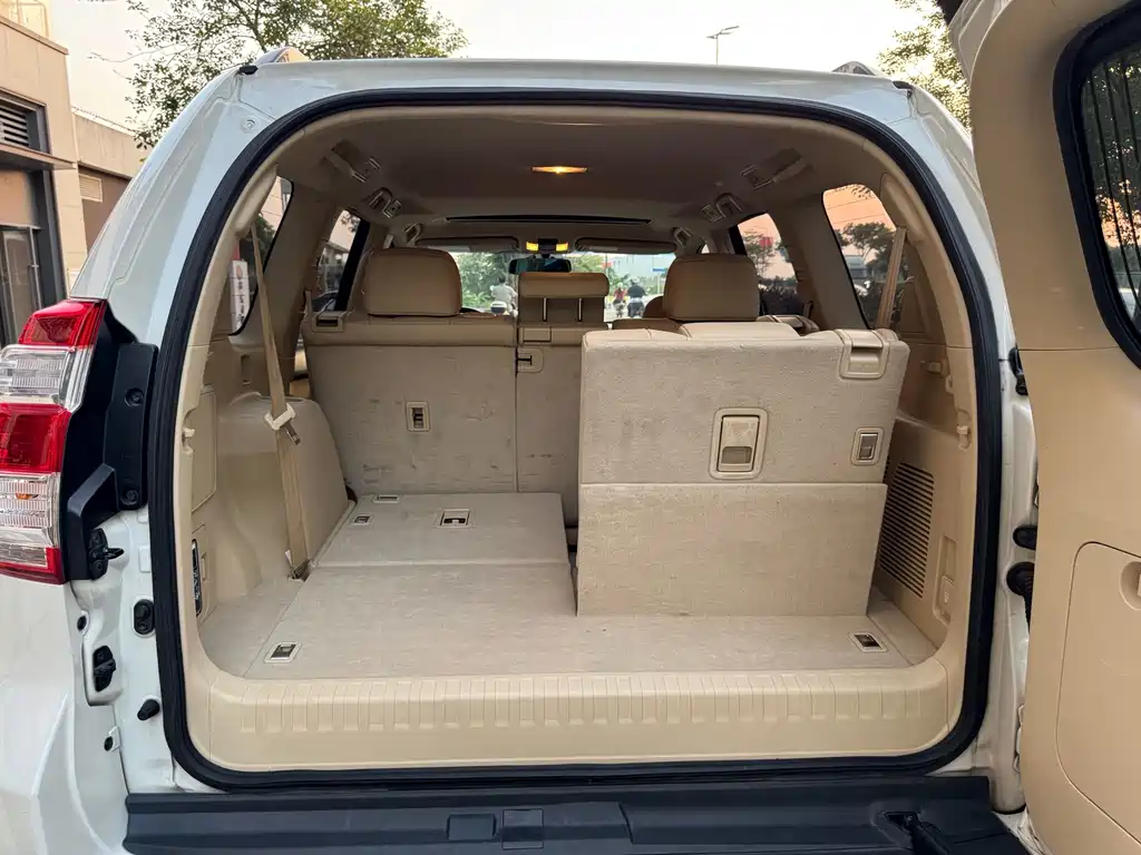 Toyota Prado — миниатюра 11