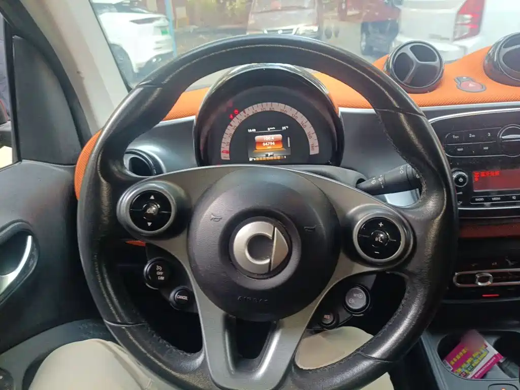 smart Smart Fortwo — миниатюра 6
