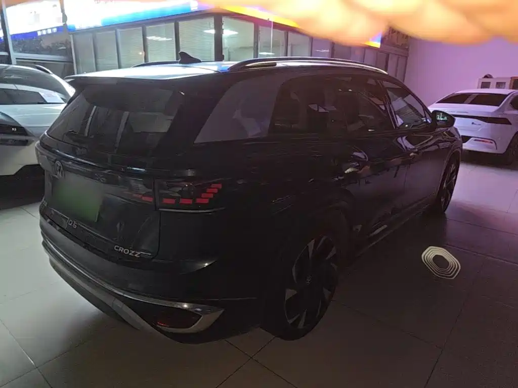 Volkswagen ID.6 Crozz — миниатюра 7