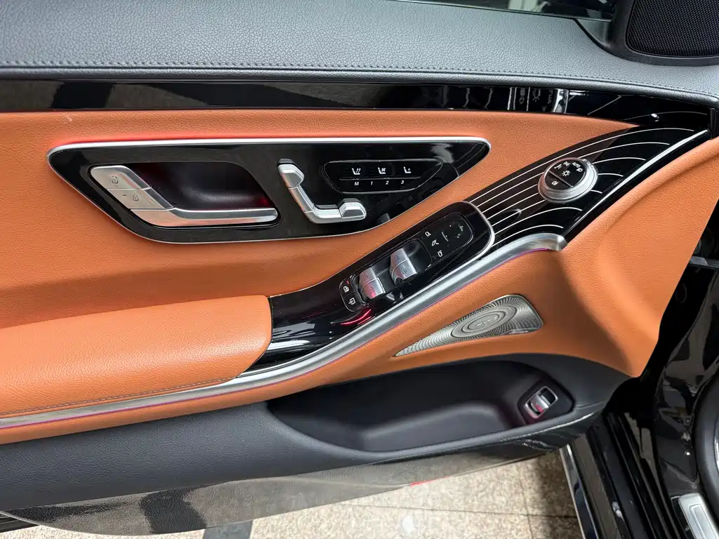 MERCEDES-BENZ S CLASS