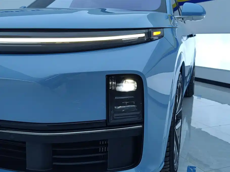 Li Auto IDEAL L7