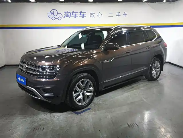 VOLKSWAGEN TOURANG 2019