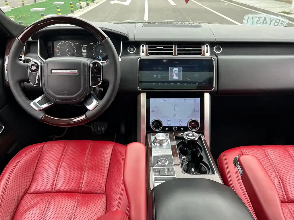 LAND ROVER RANGE ROVER