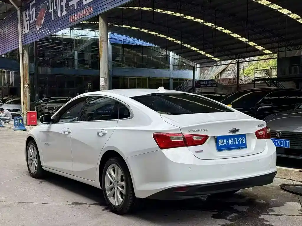 Chevrolet Malibu XL — миниатюра 8