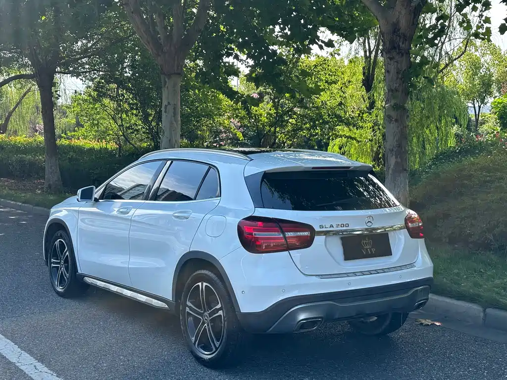Mercedes-Benz GLA — миниатюра 20