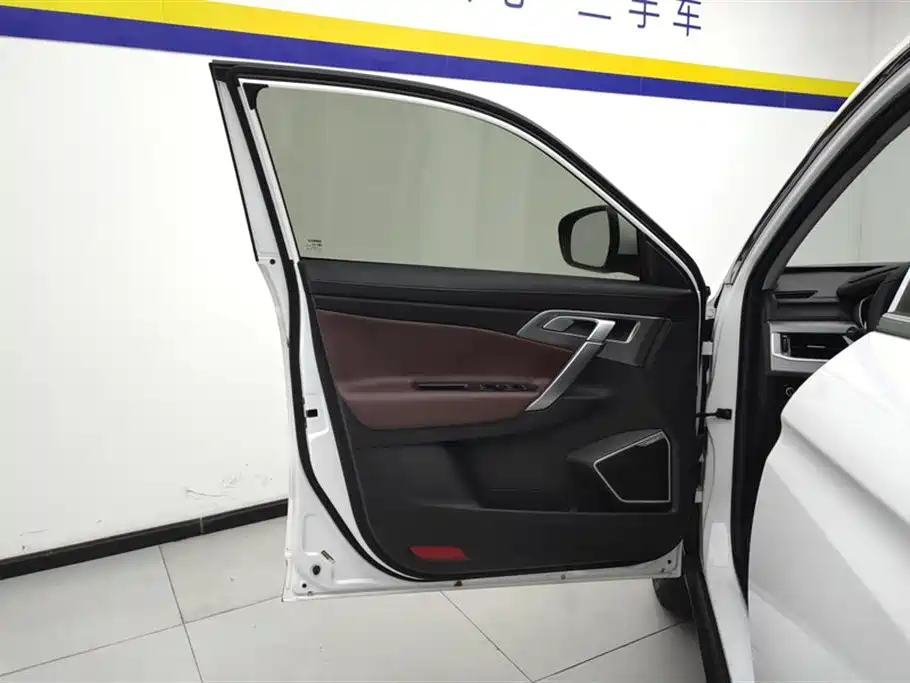 GEELY AUTOMOBILE BOYUE