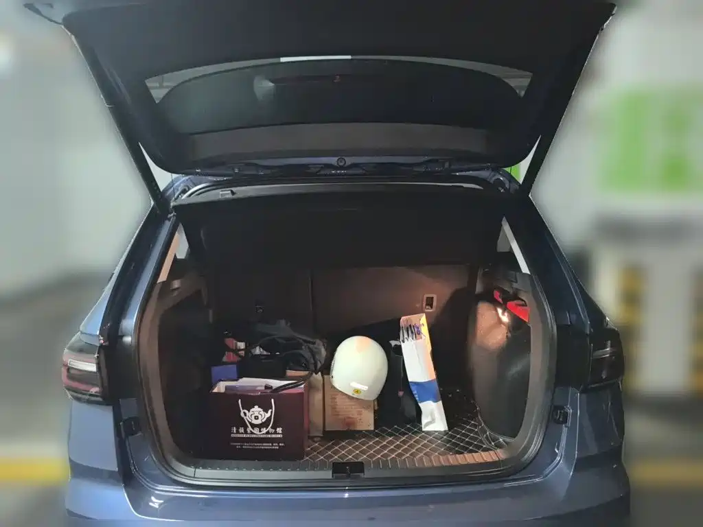 Volkswagen Tharu — миниатюра 10