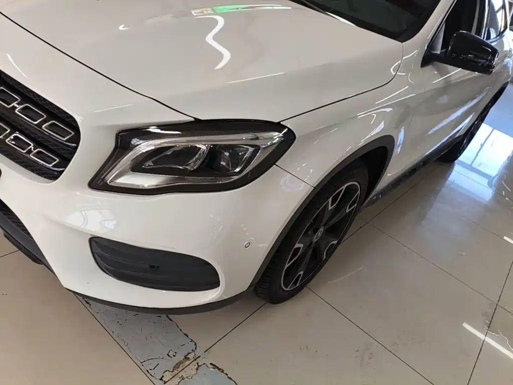 Mercedes-Benz GLA — миниатюра 24