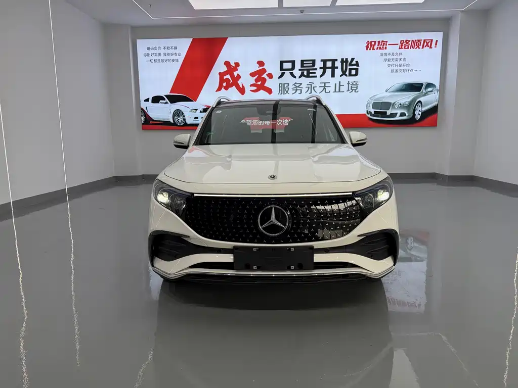 Mercedes-Benz EQB — миниатюра 2