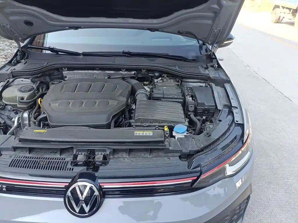Volkswagen Golf GTI — миниатюра 21