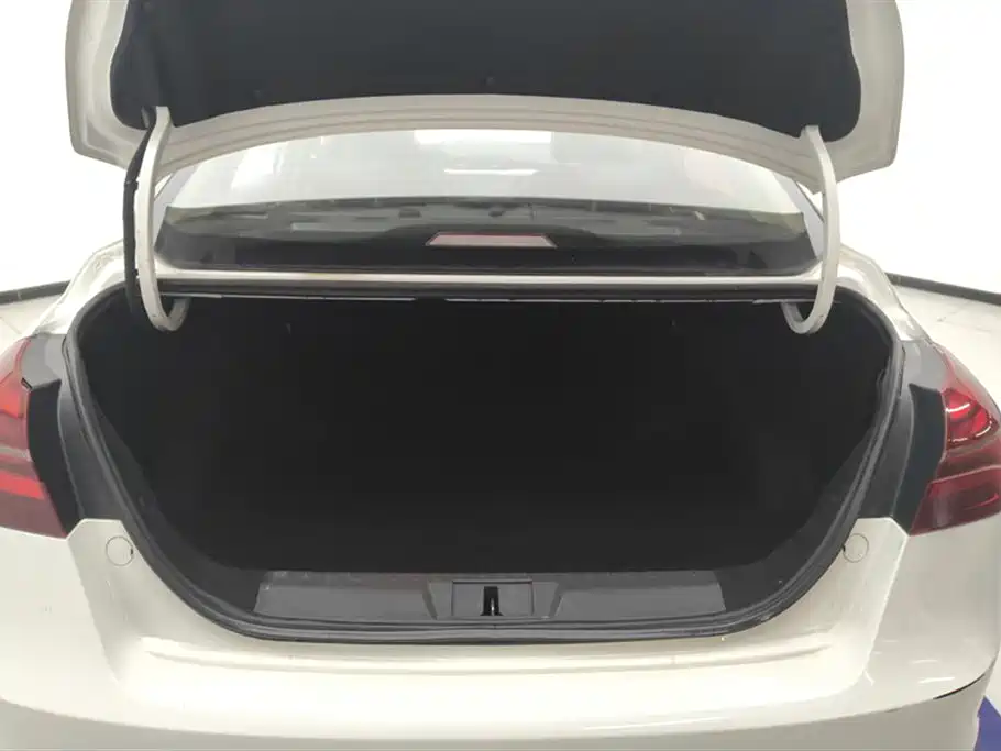 GEELY AUTOMOBILE EMGRAND