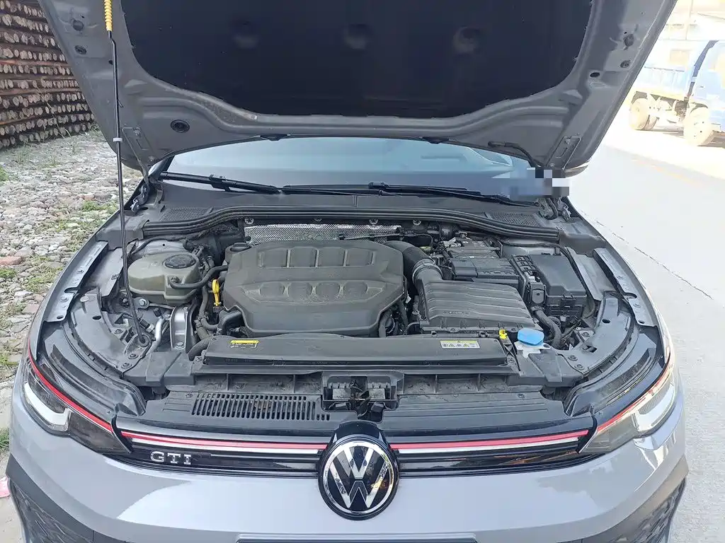 Volkswagen Golf GTI — миниатюра 16