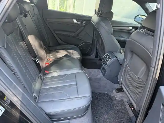 Audi Q5L — миниатюра 7