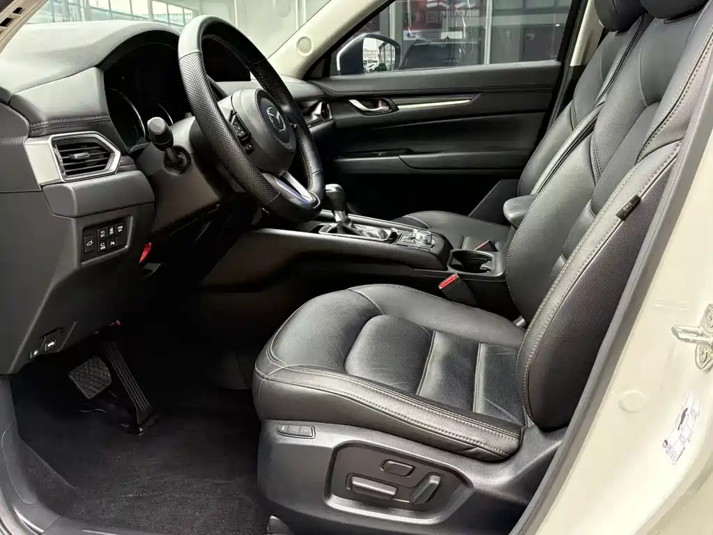 MAZDA CX 5