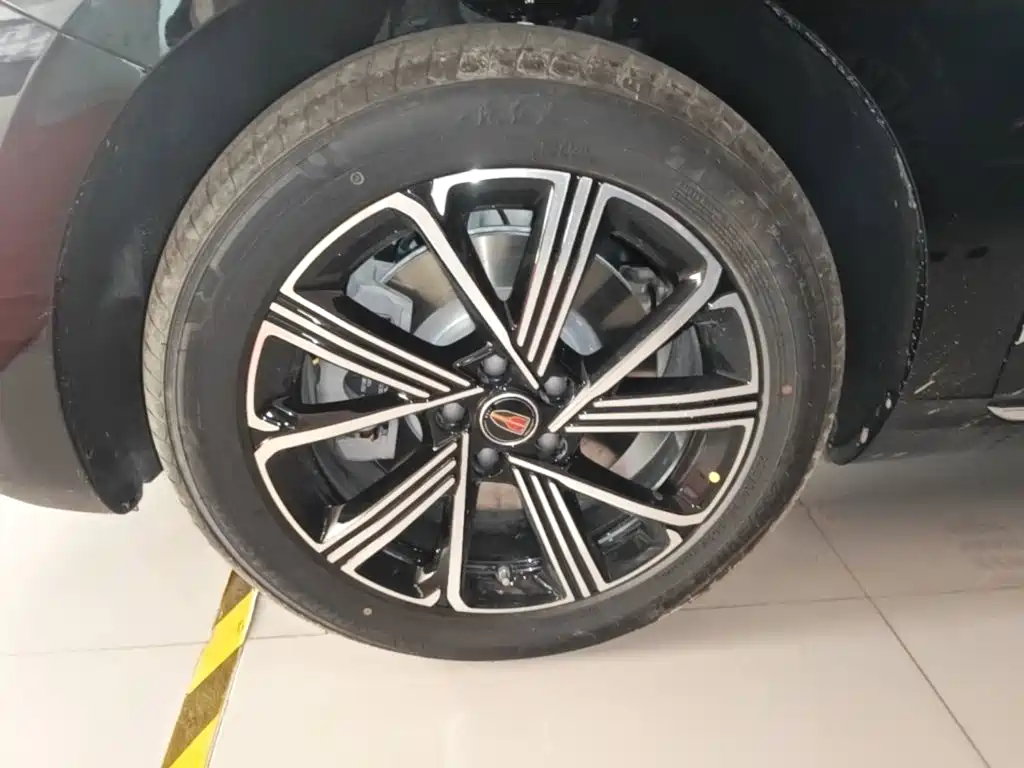 Hongqi Hongqi H5 PHEV — миниатюра 23