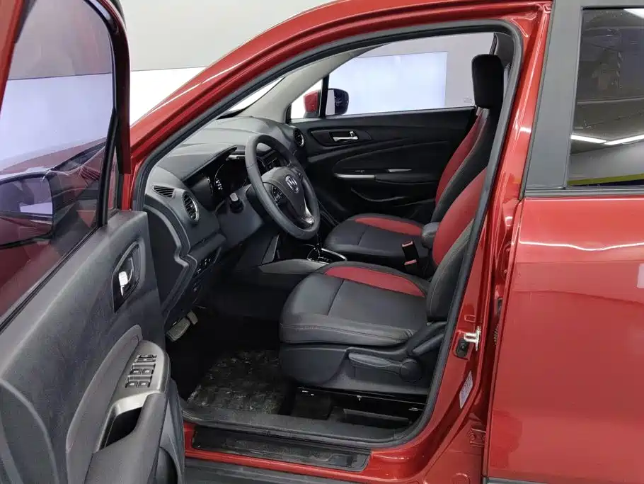 Changan CS15 — миниатюра 9