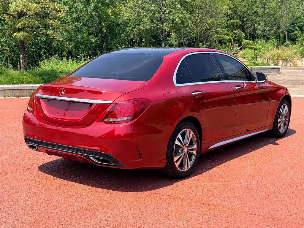 Mercedes-Benz C-Class — миниатюра 9