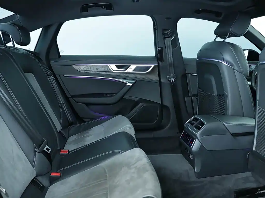 Audi A6L — миниатюра 8