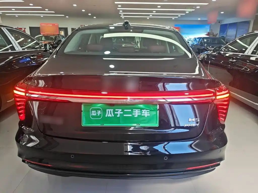 Hongqi Hongqi H5 PHEV — миниатюра 6