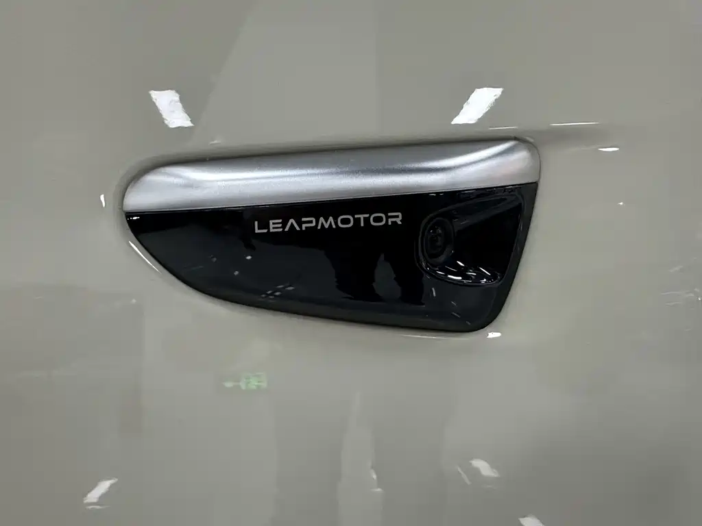 Leapmotor Leapmotor C11 — миниатюра 21