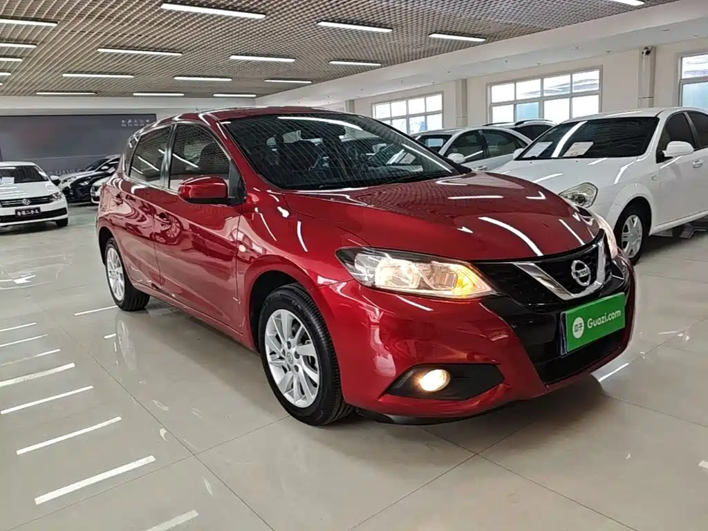 Nissan Tiida — миниатюра 4