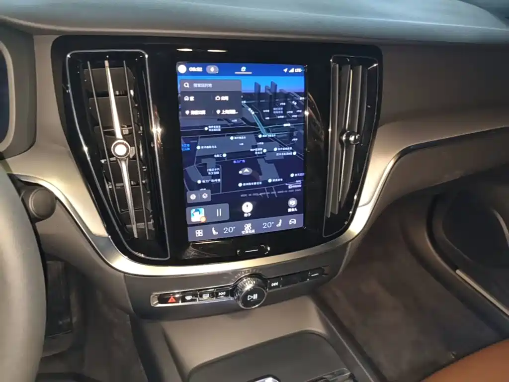 Volvo S60 — миниатюра 13