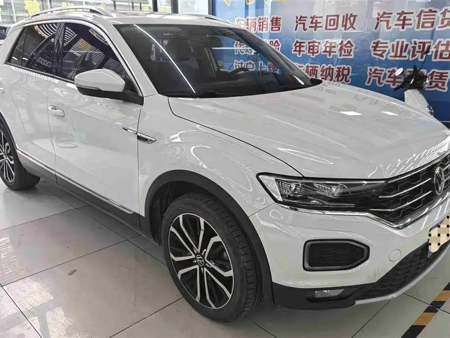 VOLKSWAGEN T ROC EXPLORING SONGS