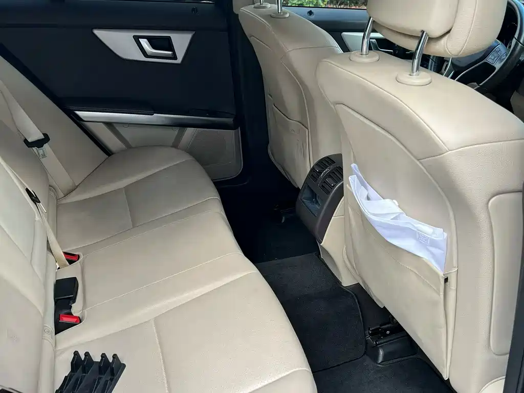 Mercedes-Benz GLK-Class — миниатюра 8